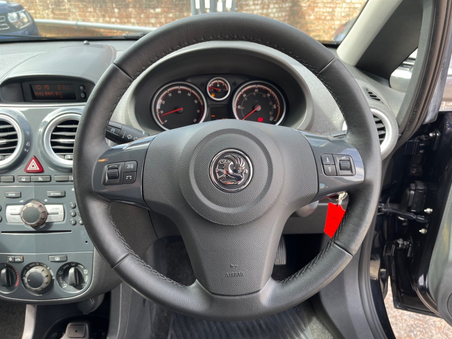 Used Vauxhall Corsa 2011 for sale - 76236480: Photo 13