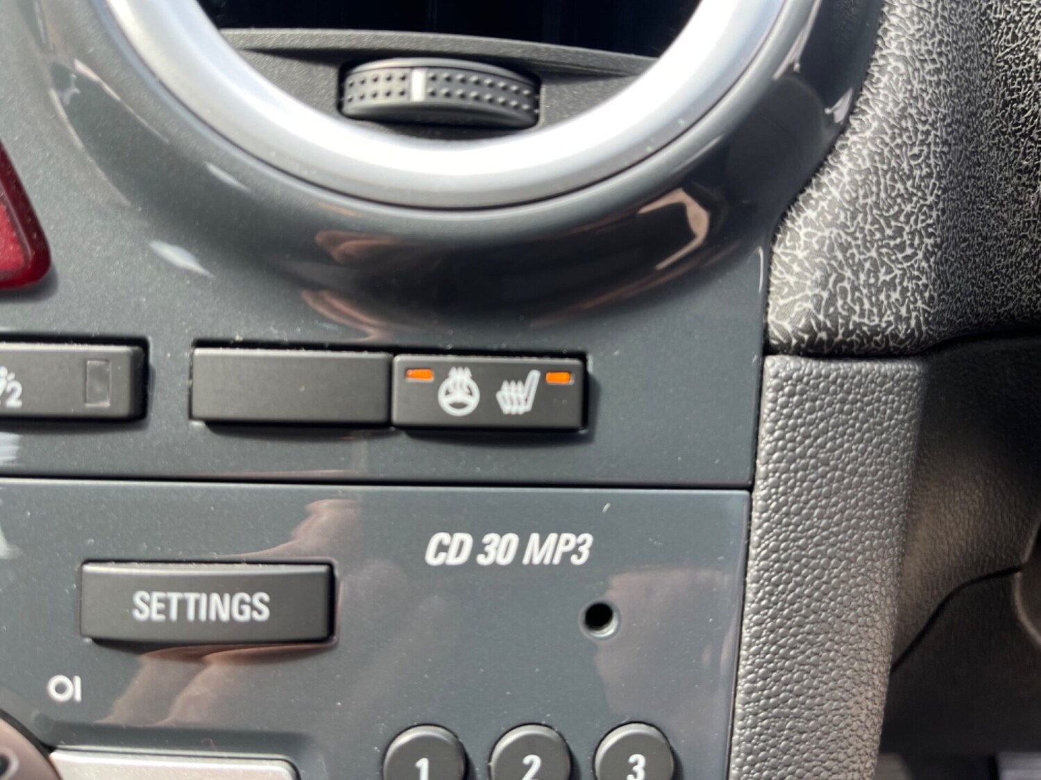 Used Vauxhall Corsa 2011 for sale - 76236480: Photo 19