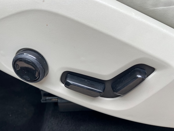 Used Volvo XC90 2016 for sale - 75425833: Photo 28