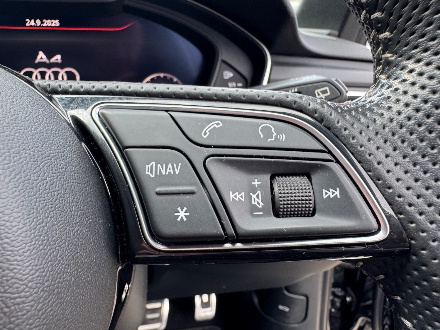 Used Audi A4 2019 for sale - 76048816: Photo 15