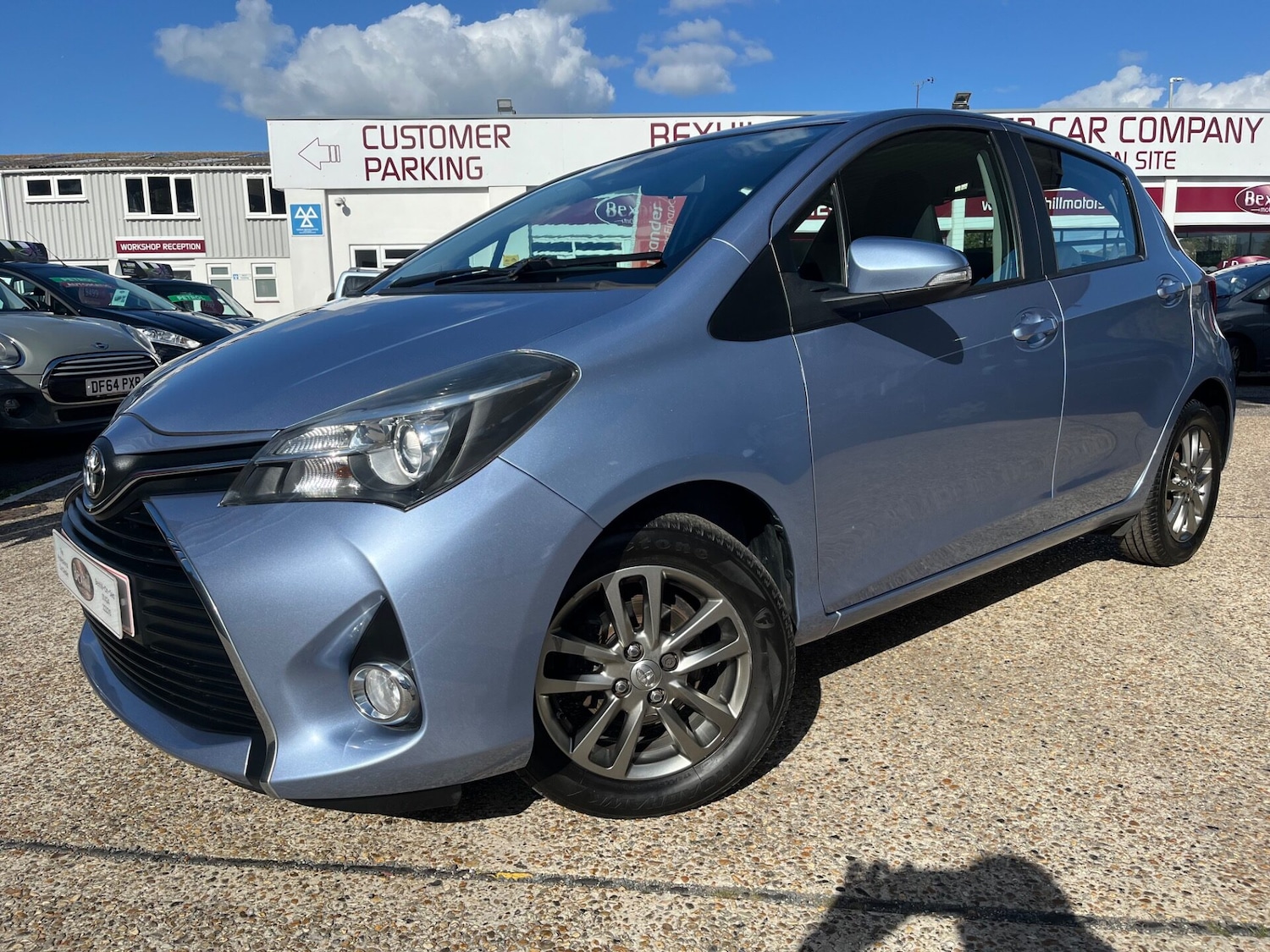 Used Toyota Yaris 2015 for sale - 76517657: Photo 1