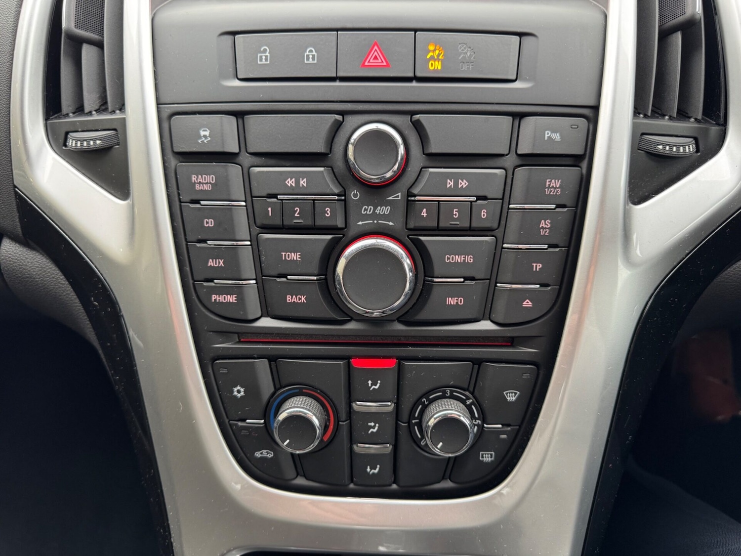 Used Vauxhall Astra 2012 for sale - 76416356: Photo 17