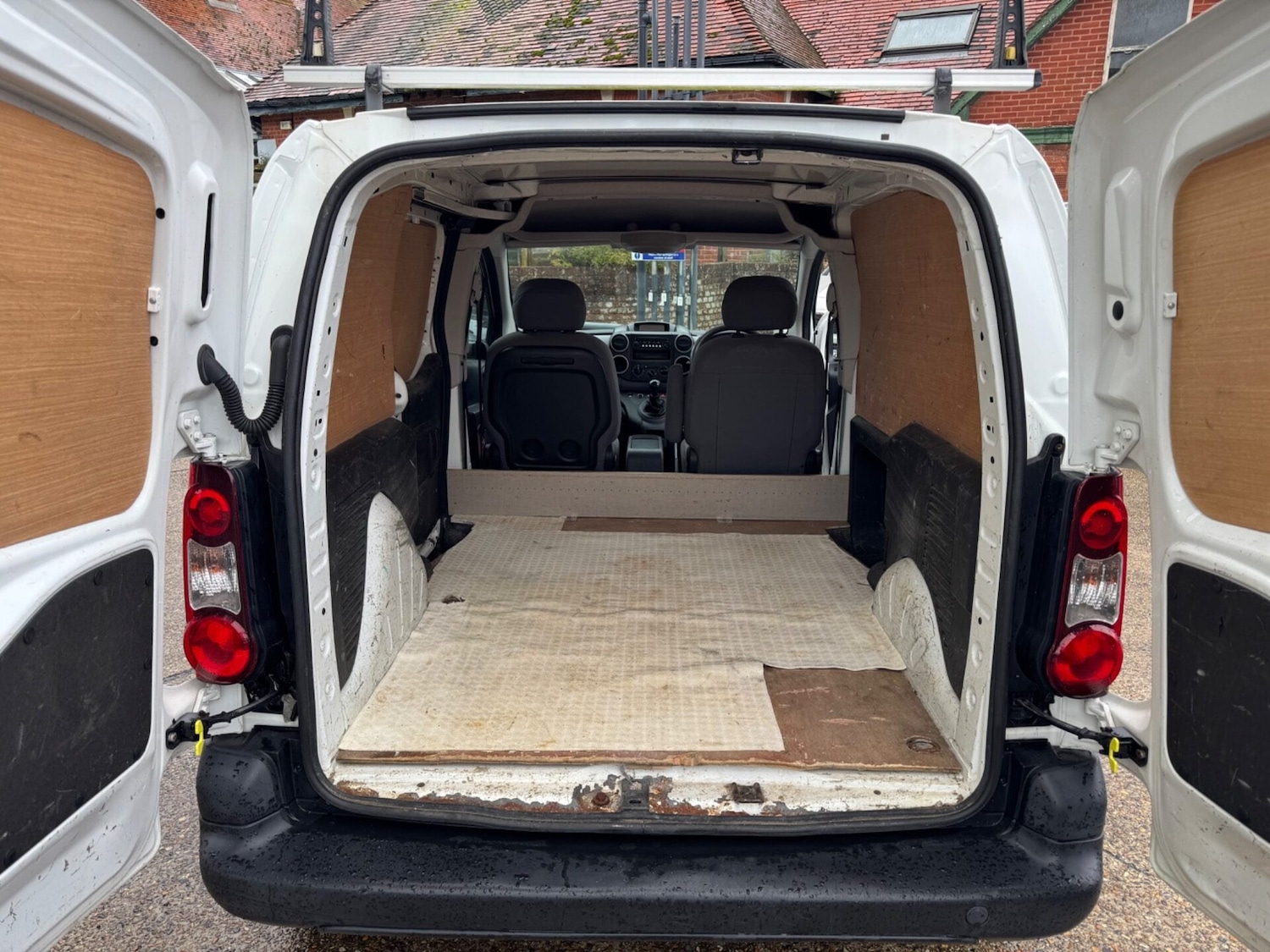 Used Peugeot Partner 2014 for sale - 76340413: Photo 10