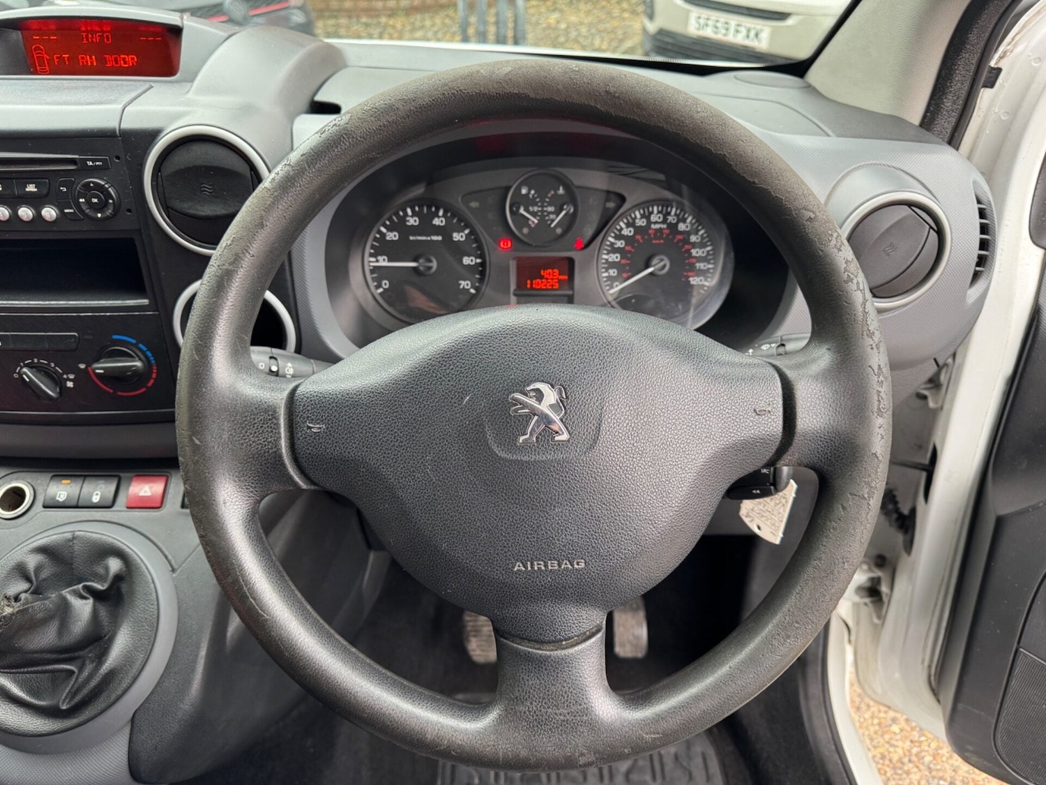 Used Peugeot Partner 2014 for sale - 76340413: Photo 13