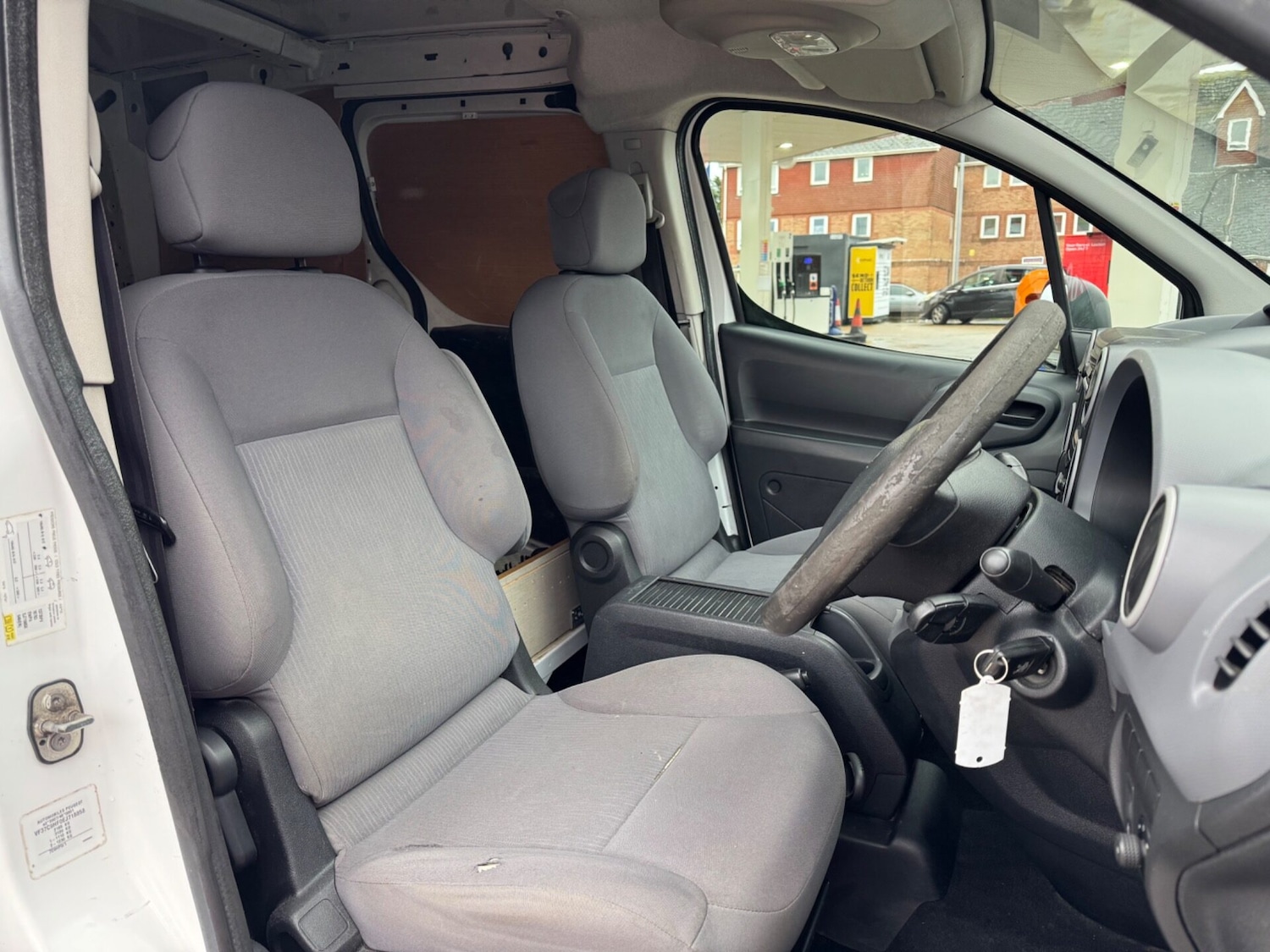 Used Peugeot Partner 2014 for sale - 76340413: Photo 3