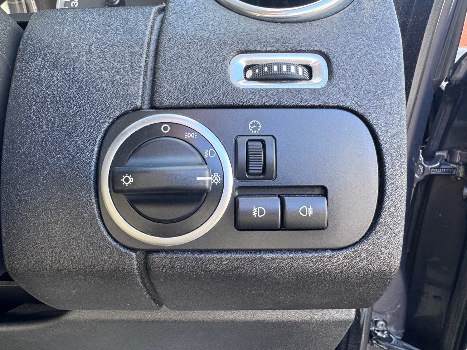 Used Land Rover Discovery 2016 for sale - 77641826: Photo 15