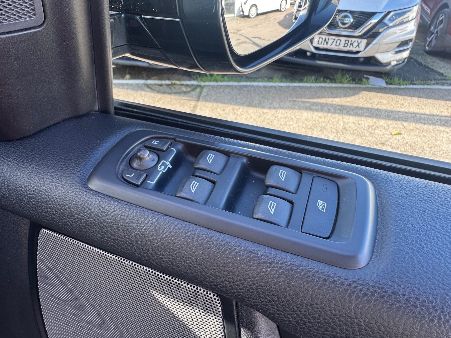 Used Land Rover Discovery 2016 for sale - 77641826: Photo 16