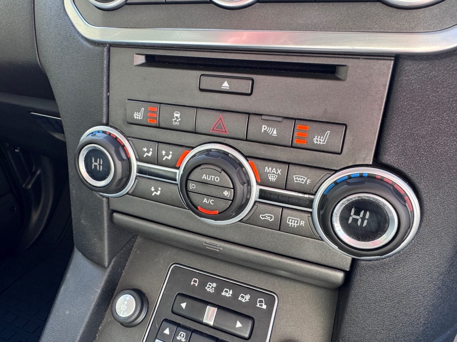 Used Land Rover Discovery 2016 for sale - 77641826: Photo 19