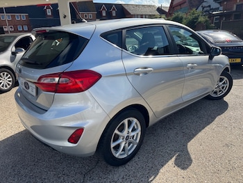 Used Ford Fiesta 2018 for sale - 75789767: Photo