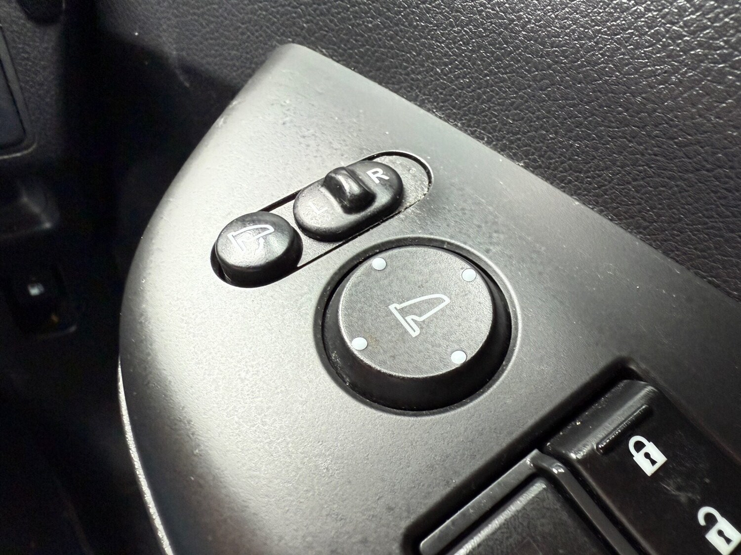 Used Honda CR-V 2017 for sale - 77368049: Photo 17