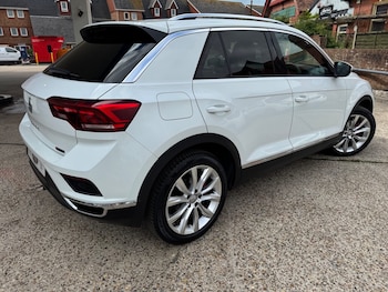 Used Volkswagen T-Roc 2018 for sale - 75426048: Photo