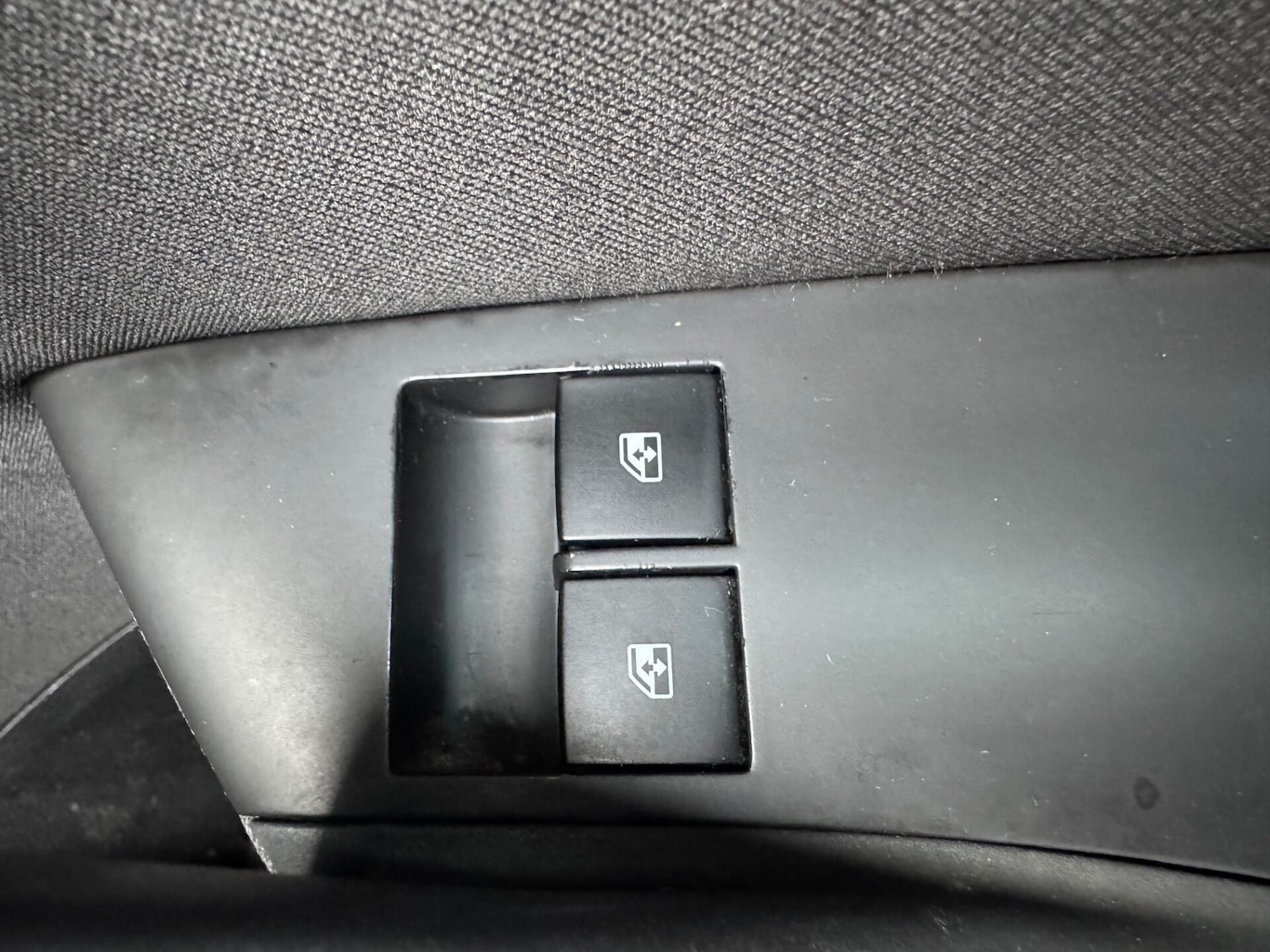 Used Vauxhall Astra 2012 for sale - 76520120: Photo 19