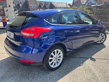Used Ford Focus 2015 for sale - 75422520: Photo