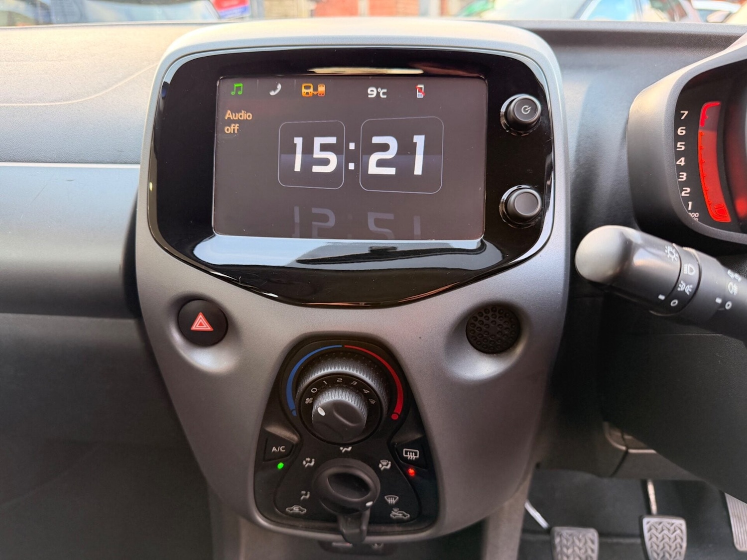 Used Toyota AYGO 2018 for sale - 77138756: Photo 14