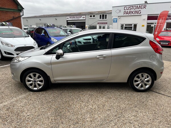 Used Ford Fiesta 2009 for sale - 75426208: Photo 9