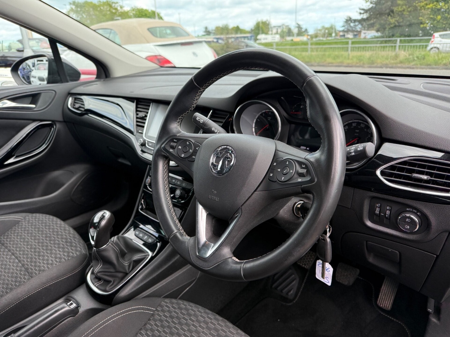 Used Vauxhall Astra 2018 for sale - 76707438: Photo 10