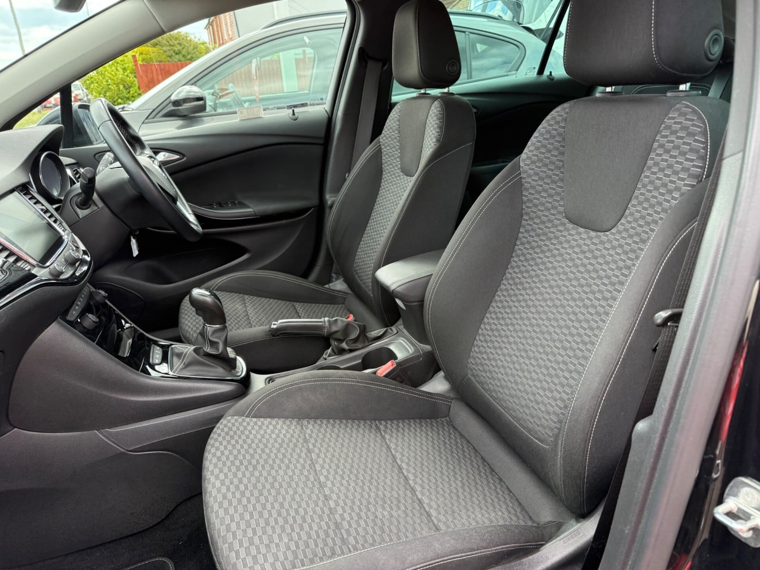 Used Vauxhall Astra 2018 for sale - 76707438: Photo 14