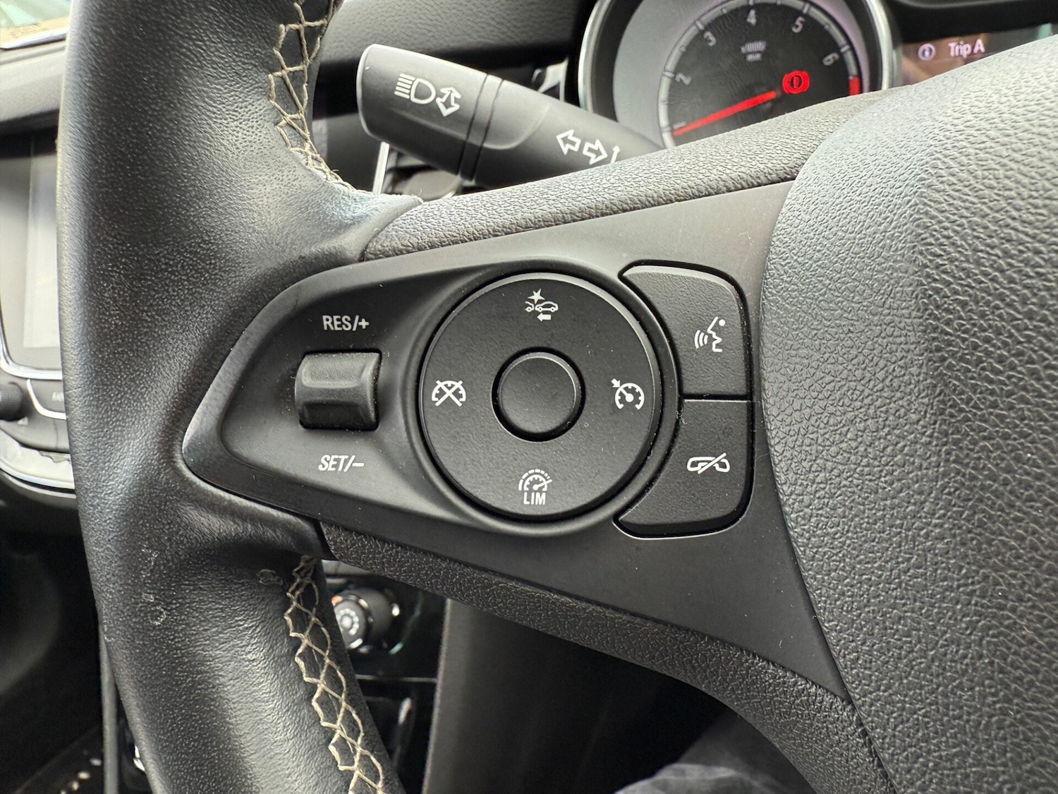 Used Vauxhall Astra 2018 for sale - 76707438: Photo 20