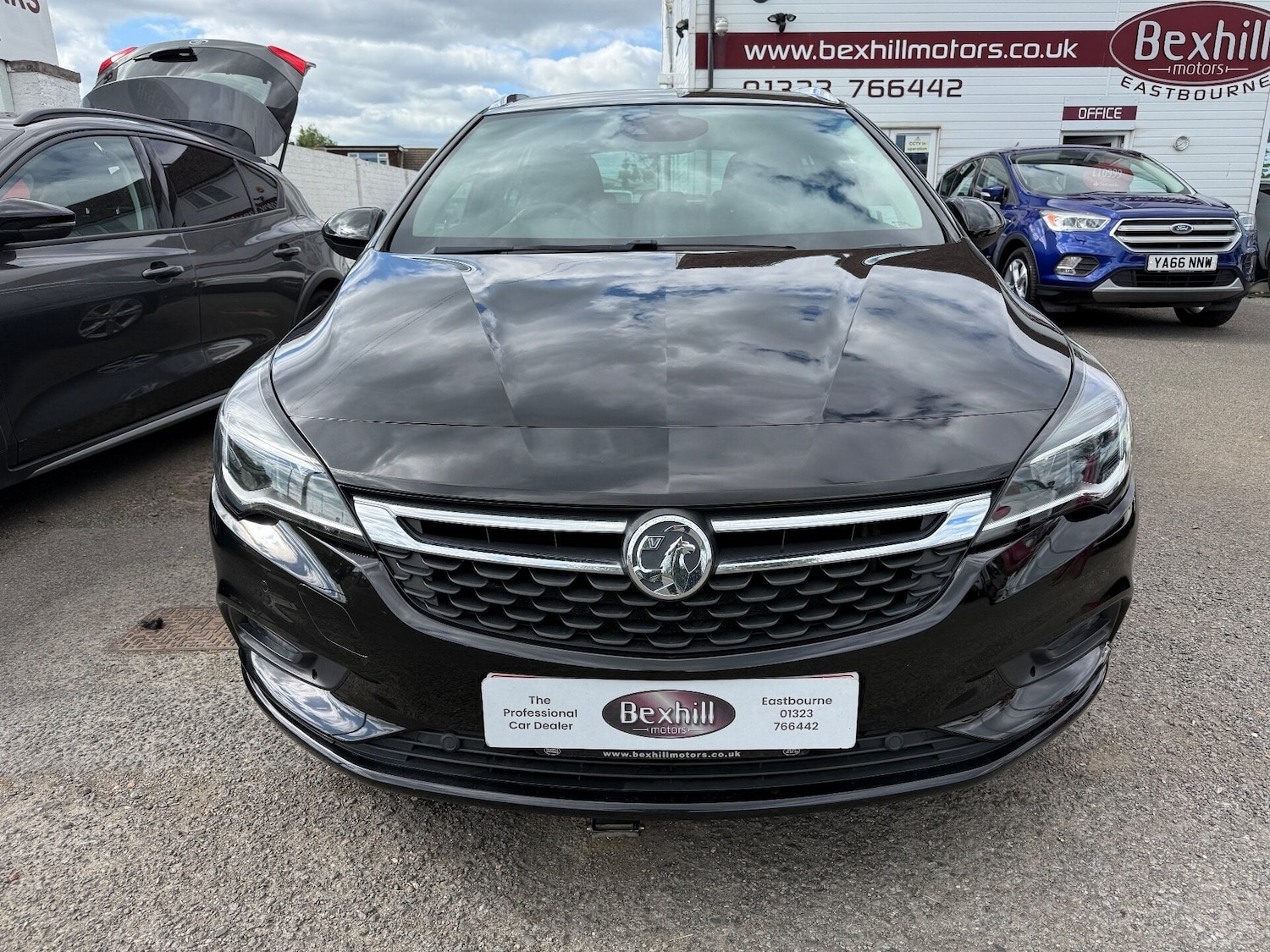 Used Vauxhall Astra 2018 for sale - 76707438: Photo 3