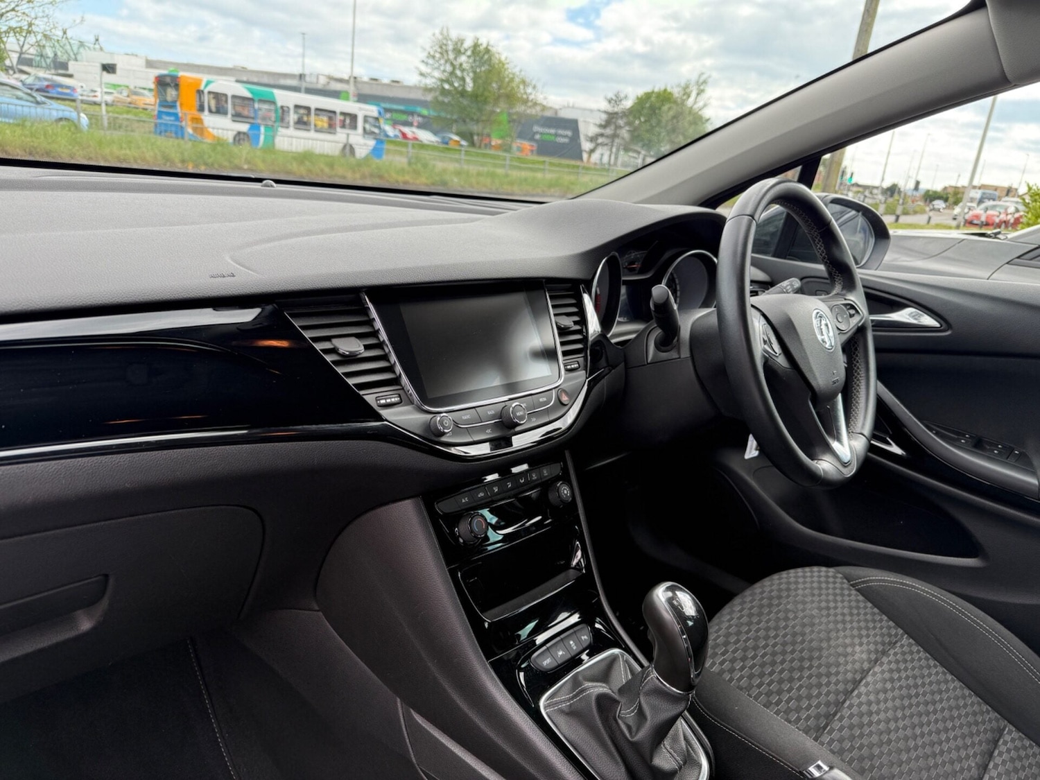 Used Vauxhall Astra 2018 for sale - 76707438: Photo 9