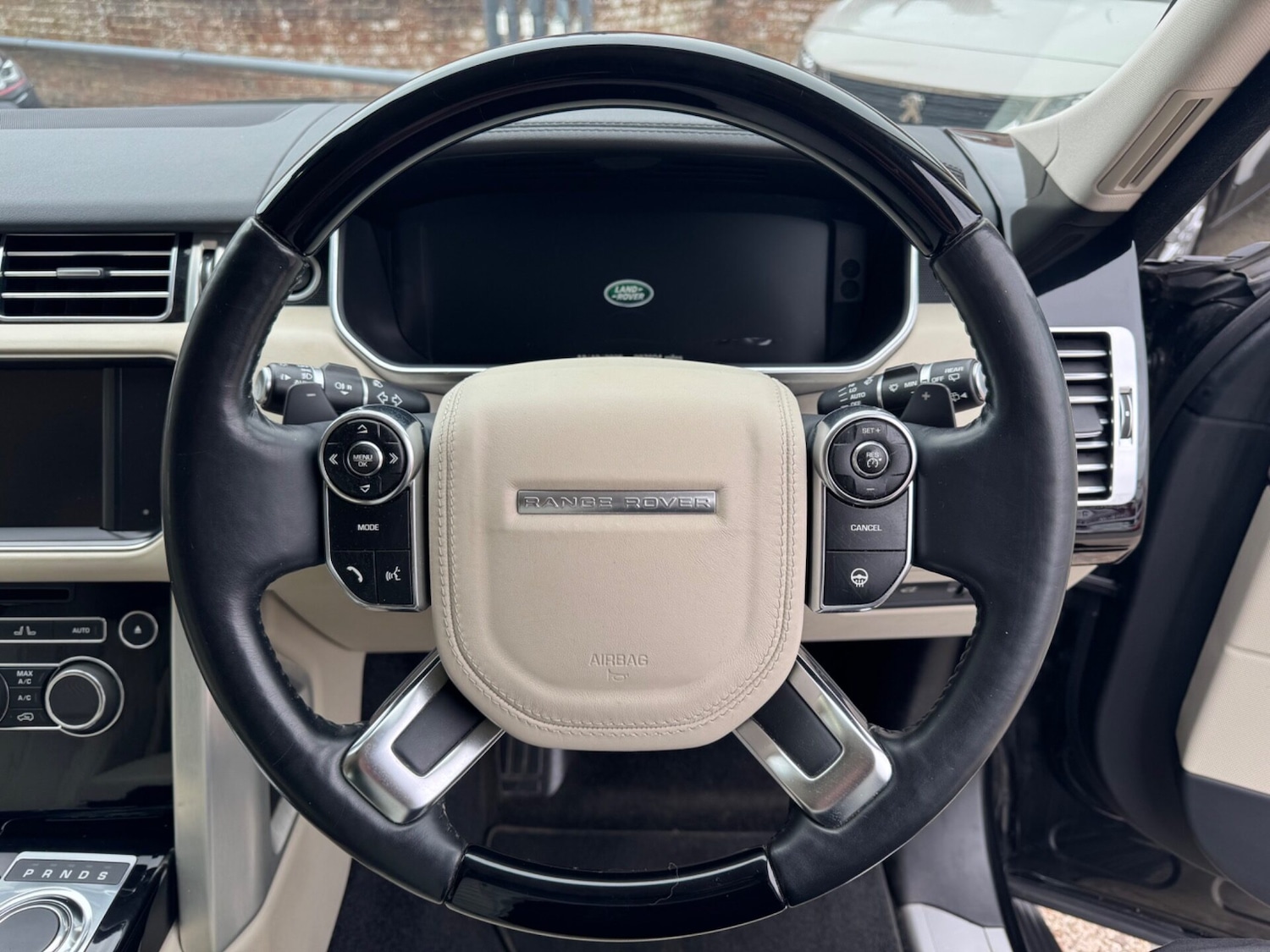 Used Land Rover Range Rover 2013 for sale - 76312217: Photo 12