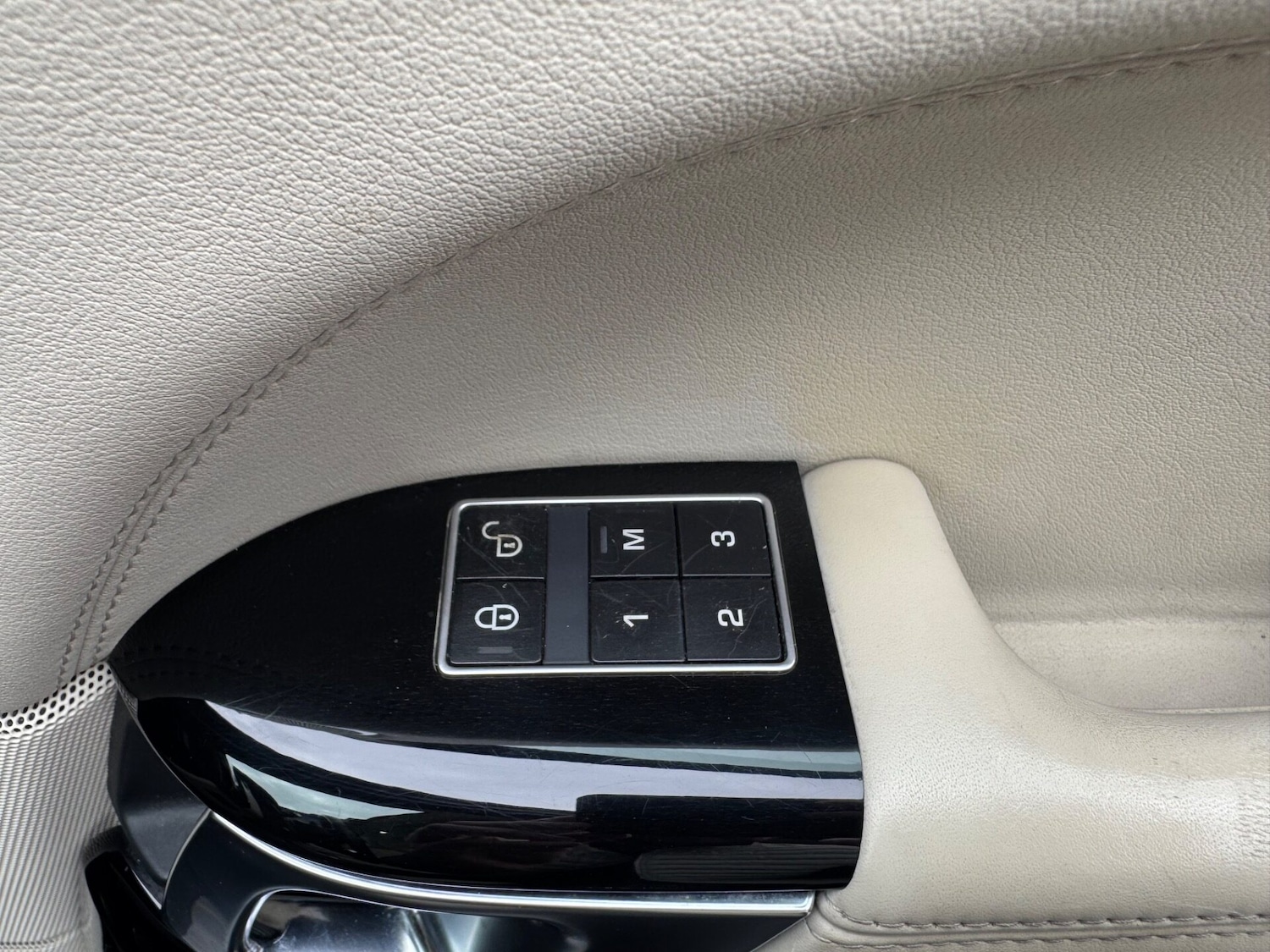 Used Land Rover Range Rover 2013 for sale - 76312217: Photo 16