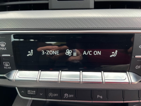 Used Audi A4 2017 for sale - 75426191: Photo 17