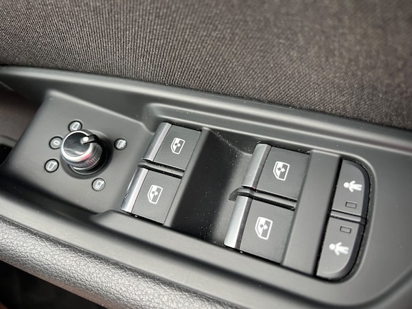 Used Audi A4 2017 for sale - 75426191: Photo 33