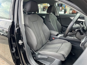 Used Audi A4 2017 for sale - 75426191: Photo