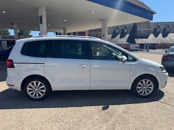 Used Volkswagen Sharan 2017 for sale - 75425702: Photo