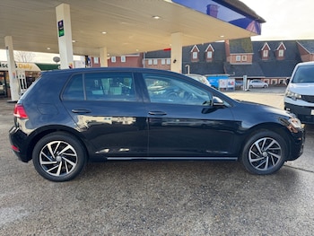 Used Volkswagen Golf 2020 for sale - 77138719: Photo