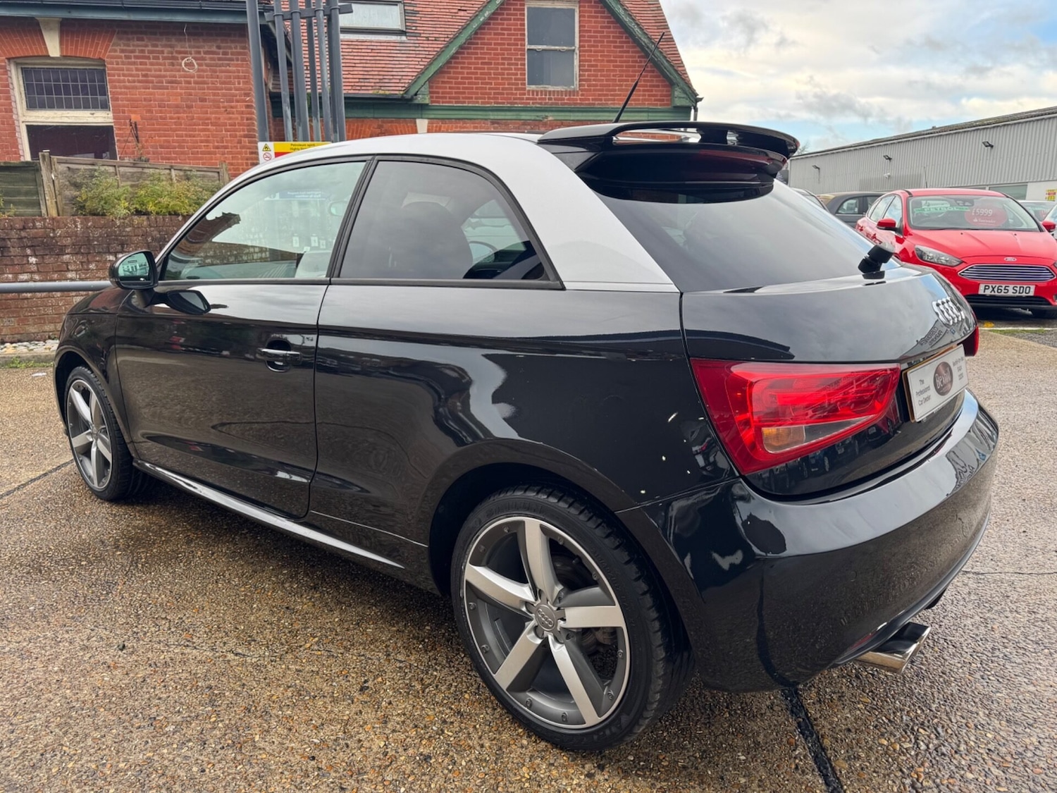 Used Audi A1 2011 for sale - 76631182: Photo 7