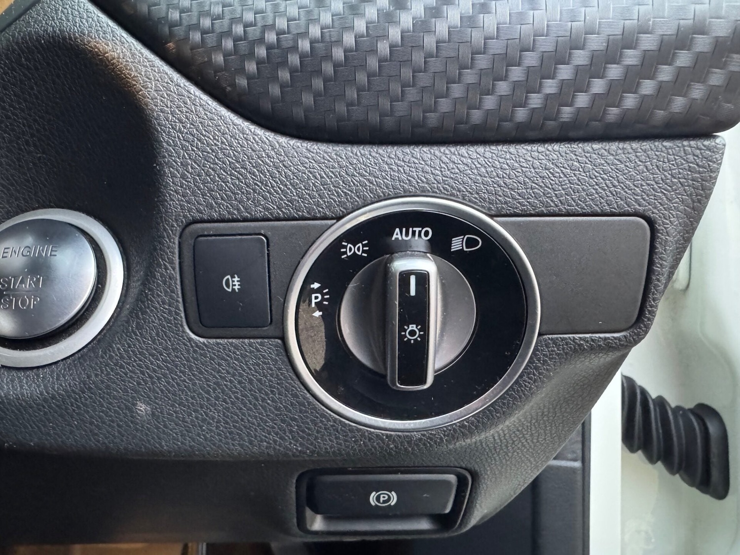 Used Mercedes-Benz A-Class 2016 for sale - 76985192: Photo 17