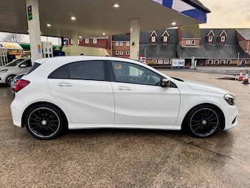 Used Mercedes-Benz A-Class 2016 for sale - 76985192: Photo