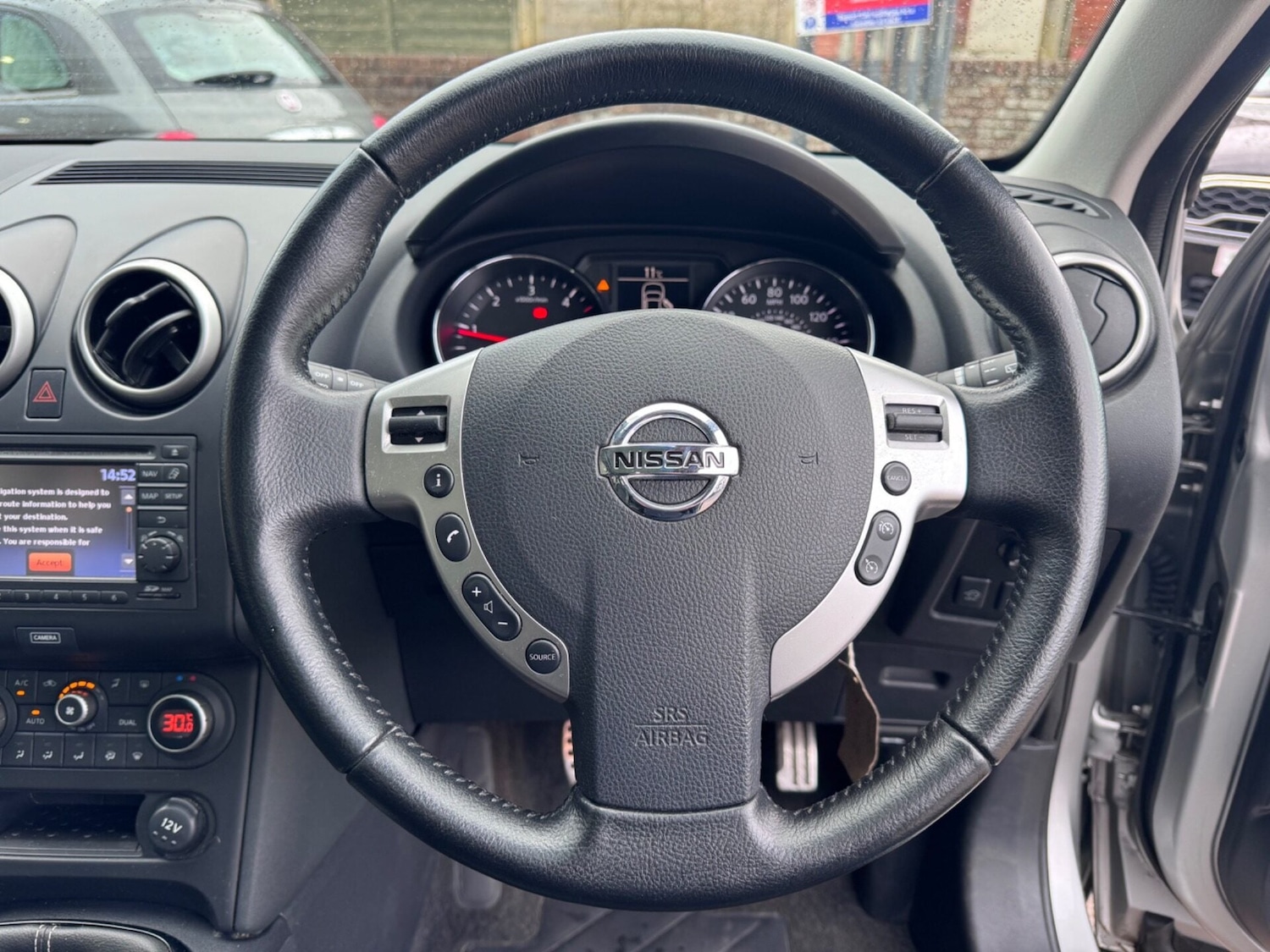 Used Nissan Qashqai 2013 for sale - 77533816: Photo 13