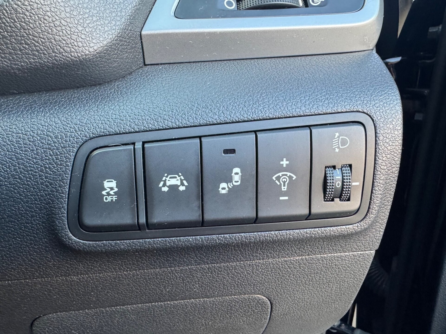 Used Hyundai TUCSON 2017 for sale - 77666037: Photo 17