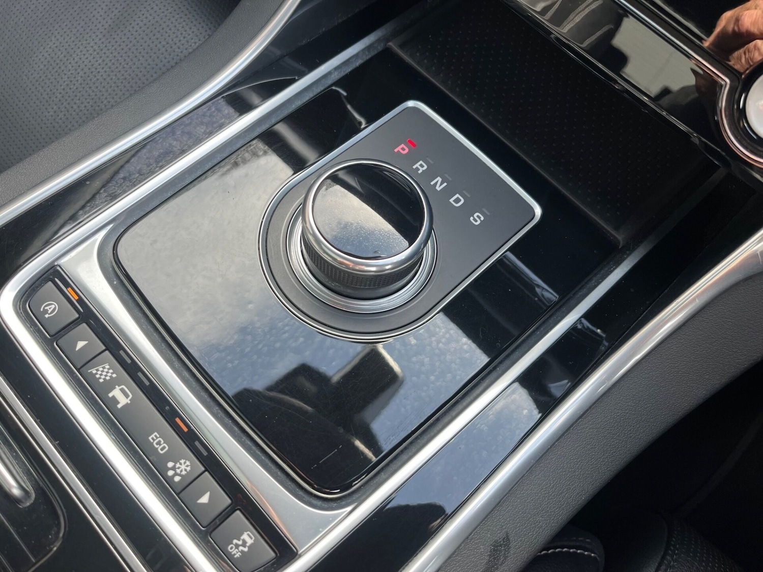 Used Jaguar XF 2016 for sale - 76156948: Photo 21