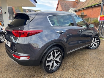 Used Kia Sportage 2018 for sale - 76406089: Photo