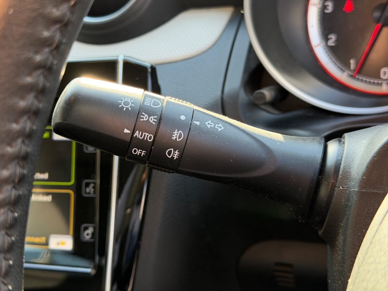 Used Suzuki Swift 2017 for sale - 77663582: Photo 17