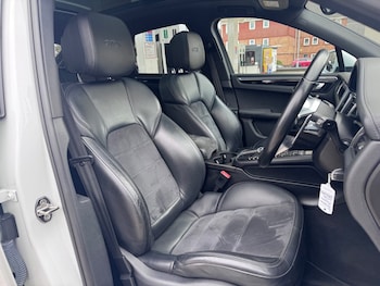 Used Porsche Macan 2016 for sale - 78133176: Photo