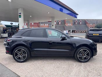 Used Porsche Macan 2020 for sale - 79845087: Photo