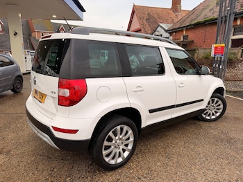 Used Skoda Yeti 2014 for sale - 76492280: Photo