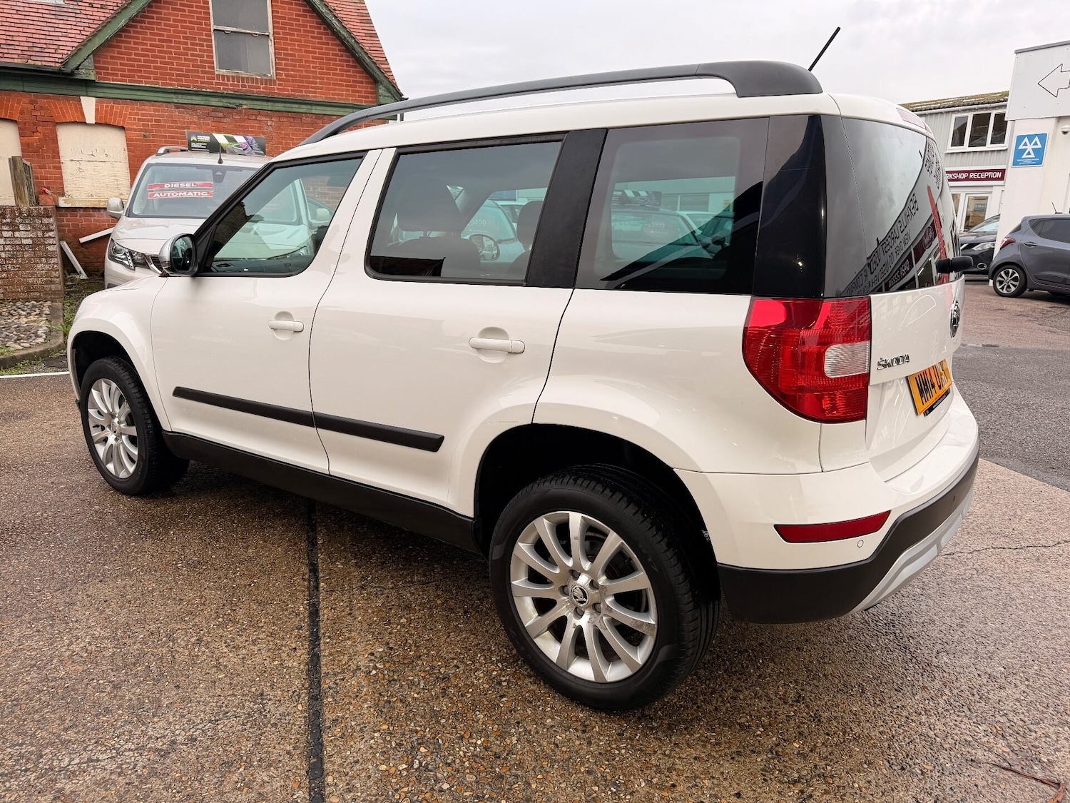 Used Skoda Yeti 2014 for sale - 76492280: Photo 7