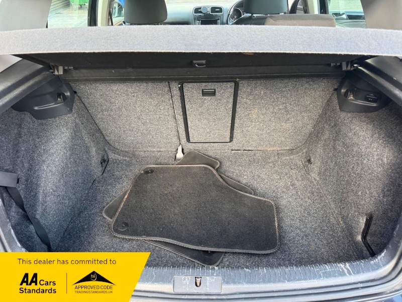 Used Volkswagen Golf 2012 for sale - 77891463: Photo 24