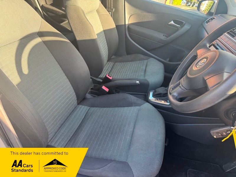 Used Volkswagen Polo 2010 for sale - 76712188: Photo 22