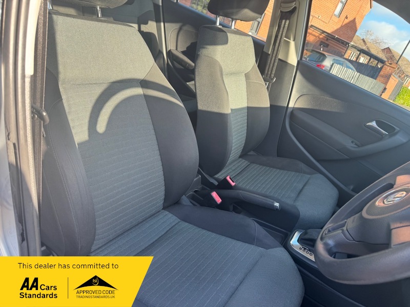 Used Volkswagen Polo 2010 for sale - 76712188: Photo 23