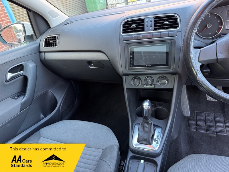 Used Volkswagen Polo 2011 for sale - 76396645: Photo 22