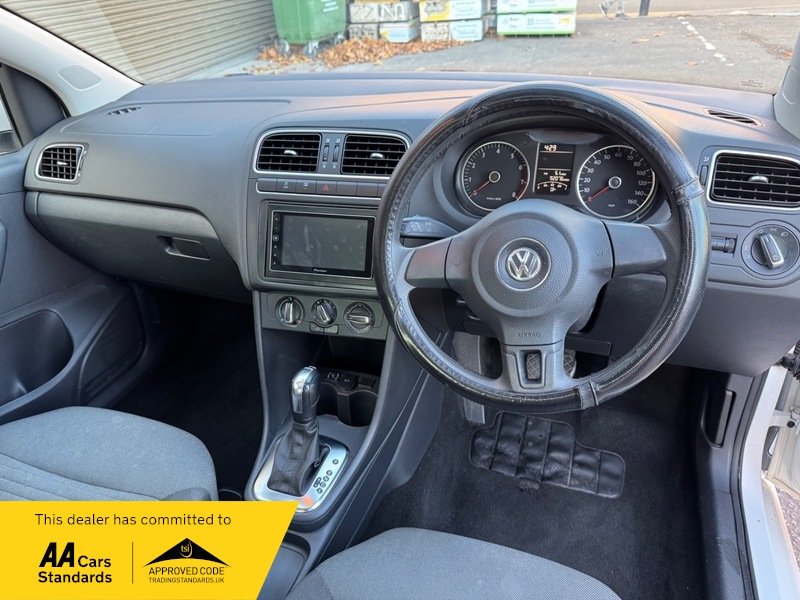 Used Volkswagen Polo 2011 for sale - 76396645: Photo 23