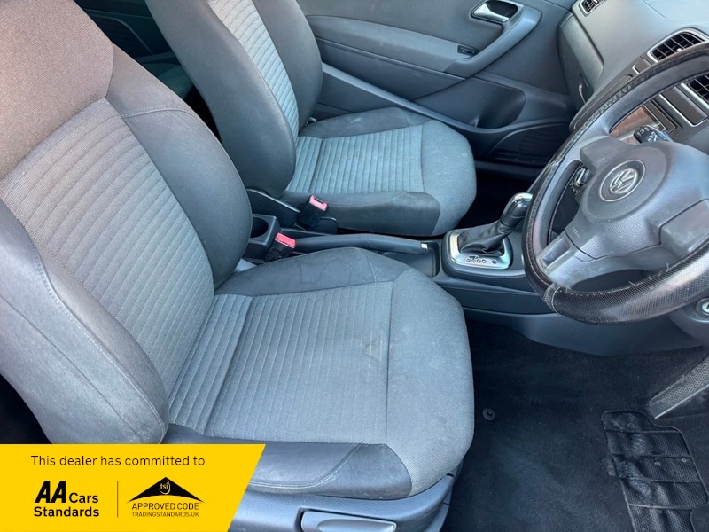 Used Volkswagen Polo 2011 for sale - 76396645: Photo 24