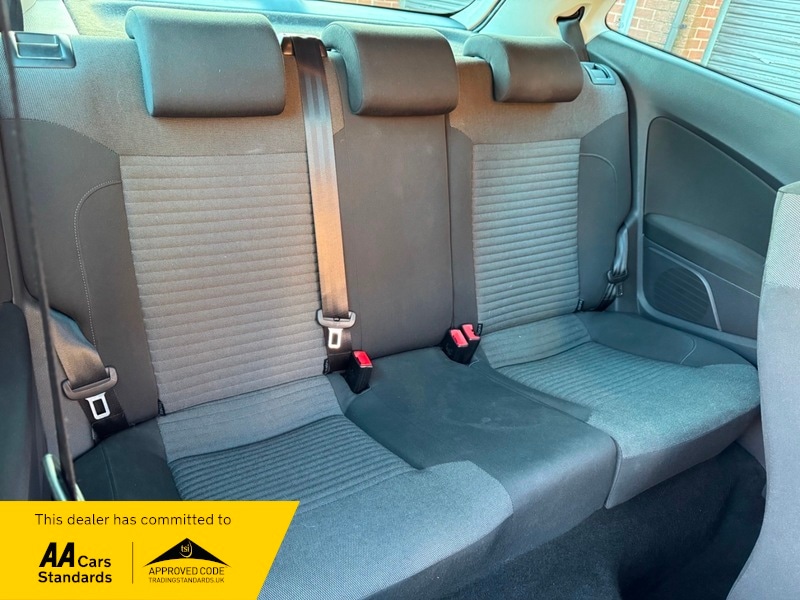 Used Volkswagen Polo 2011 for sale - 76396645: Photo 27